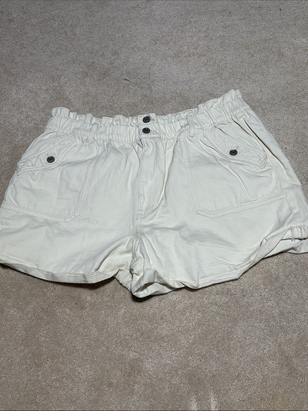SO Cream Paperbag High Rise Shorts